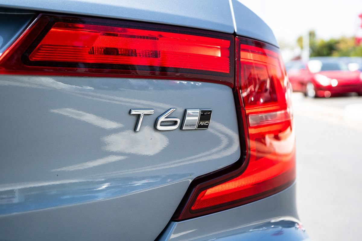 Used 2017 Volvo S90 T6 Inscription w/ Vision Package AWD/4WD image 6
