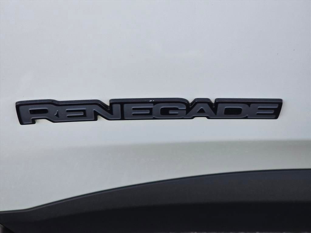 Used 2023 Jeep Renegade Altitude w/ Sun/Sound Group image 14