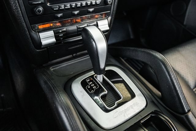 Used 2008 Porsche Cayenne AWD/4WD image 15
