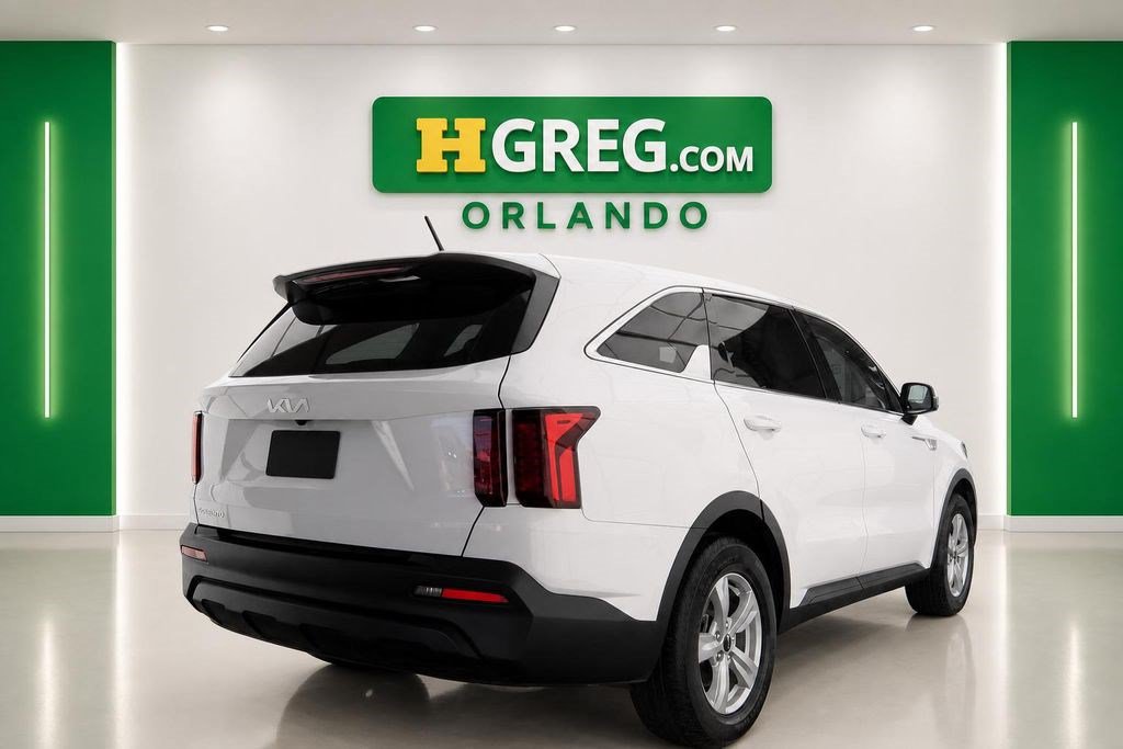 Used 2023 Kia Sorento LX FWD image 6