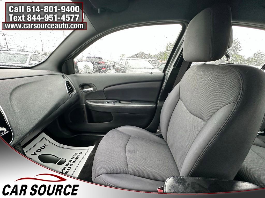 Used 2013 Chrysler 200 Touring w/ S Exterior Appearance Pkg FWD image 17