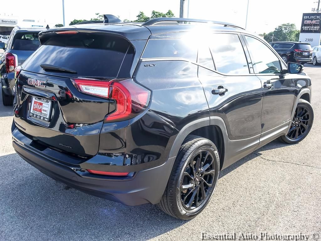 Certified 2023 GMC Terrain SLT w/ Elevation Edition AWD/4WD image 9