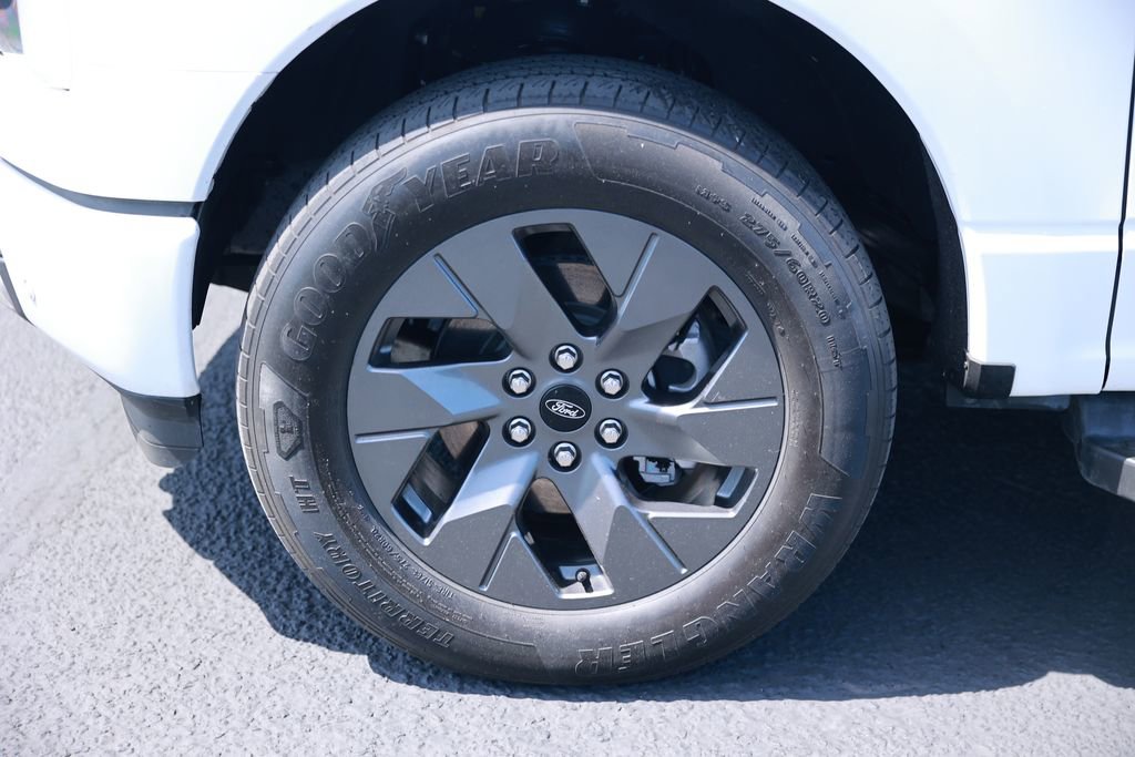 Used 2023 Ford F150 Lightning Lariat w/ Tow Technology Package AWD/4WD image 11