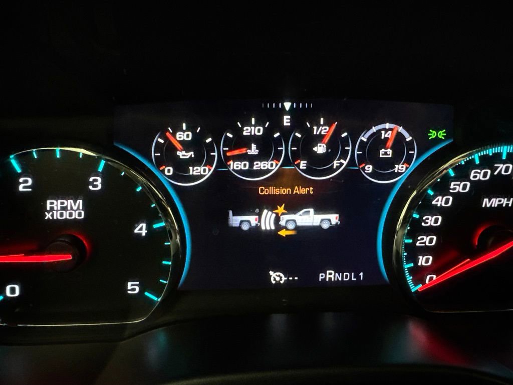 Used 2017 GMC Sierra 2500 Denali w/ Duramax Plus Package AWD/4WD image 28