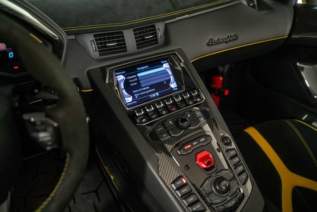 Used 2016 Lamborghini Aventador LP 750-4 Superveloce AWD/4WD image 19