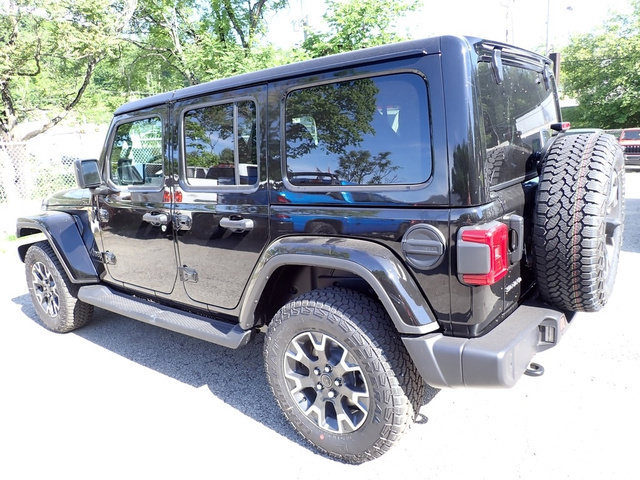 New 2026 Jeep Wrangler Unlimited Sahara w/ Safety Group AWD/4WD image 3