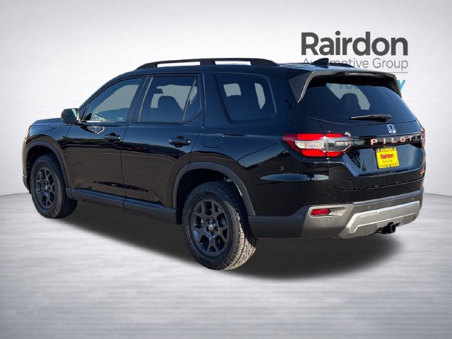 Used 2026 Honda Pilot TrailSport image 5