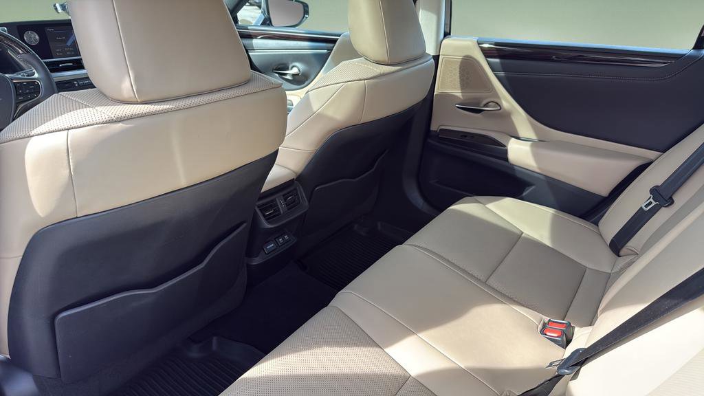 Used 2019 Lexus ES 350 w/ Premium Package FWD image 15