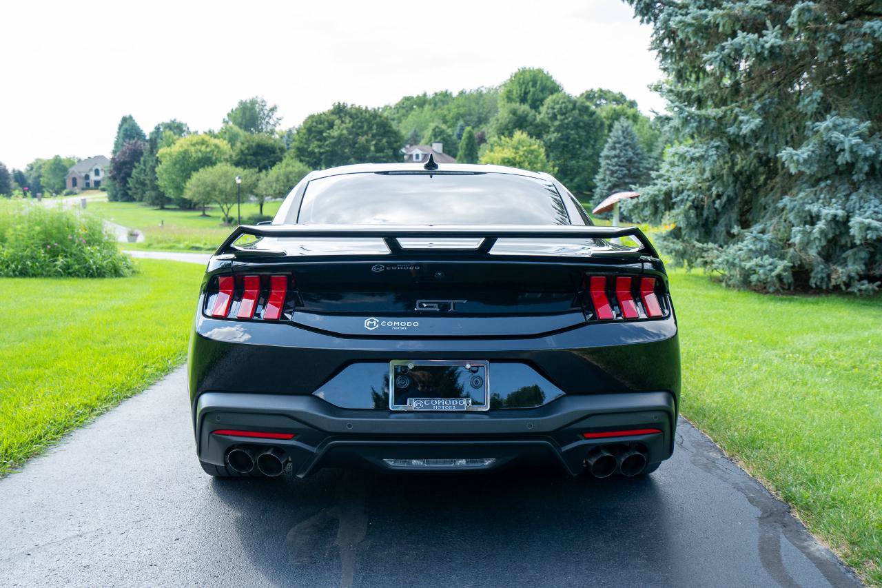 Used 2024 Ford Mustang GT Premium w/ GT Performance Package RWD image 4