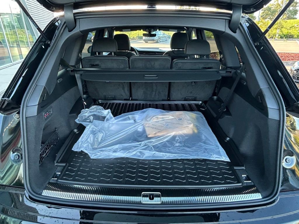 New 2026 Audi Q7 2.0T Premium image 57