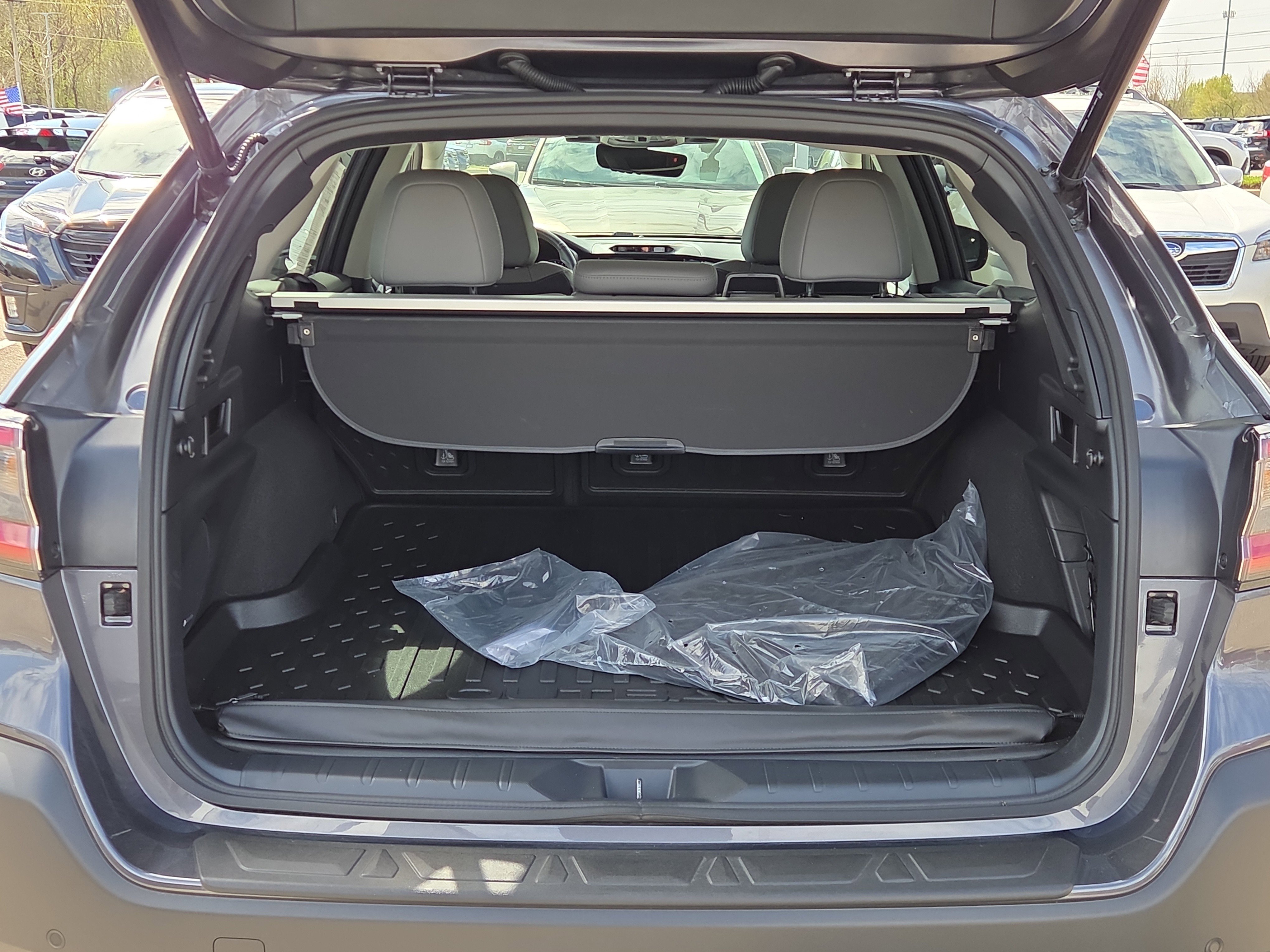 Certified 2025 Subaru Outback Limited XT image 14