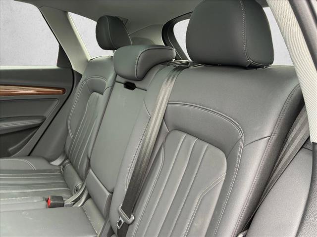 Used 2023 Audi Q5 2.0T Premium Plus w/ Premium Plus Package AWD/4WD image 14