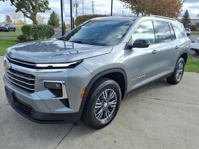 New 2026 Chevrolet Traverse LT image 1