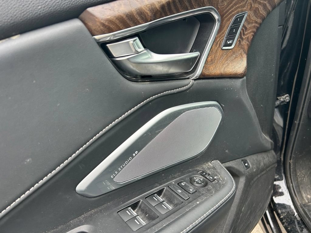 Used 2021 Acura RDX AWD w/ Advance Package image 11