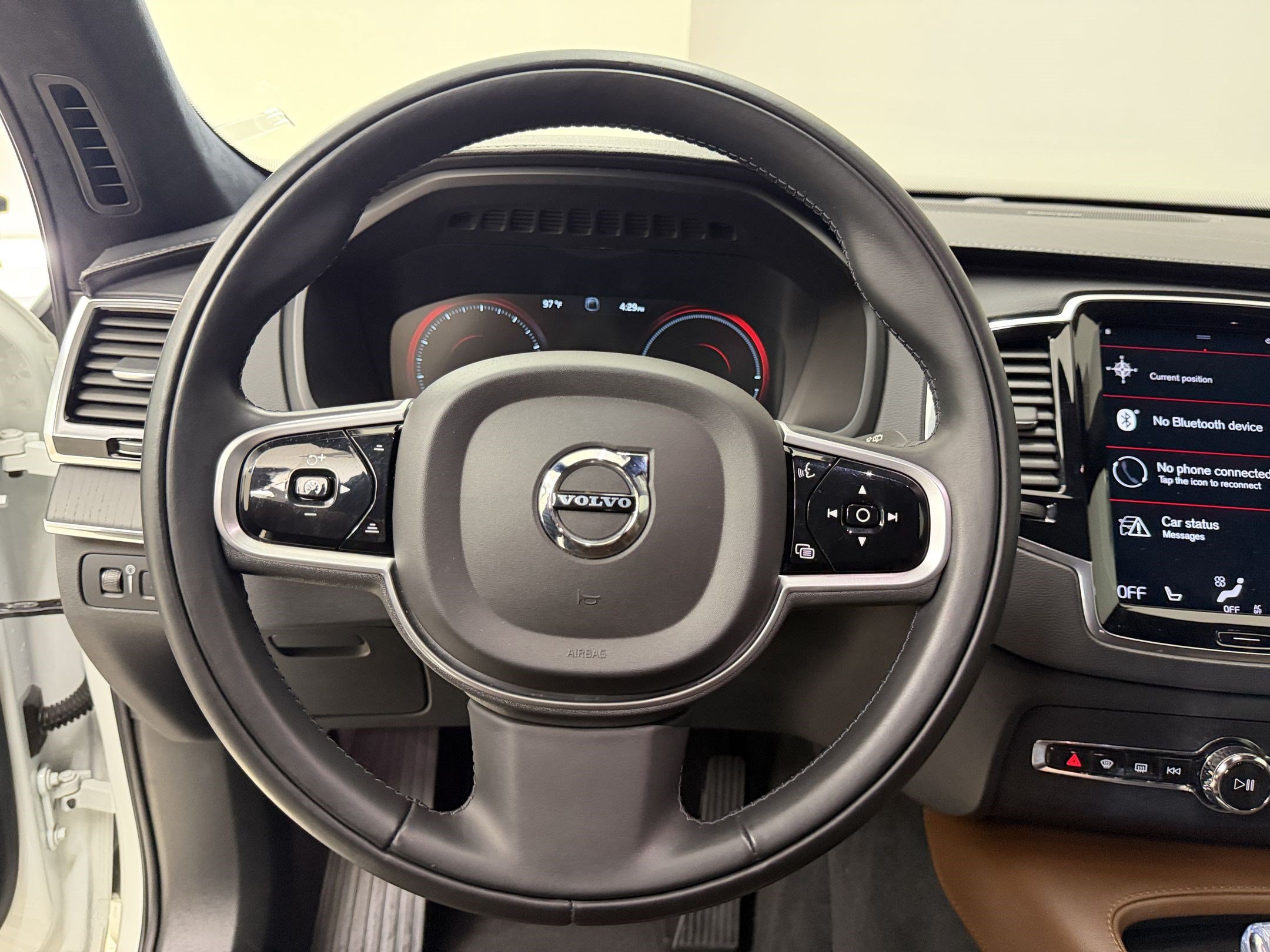 Used 2022 Volvo XC90 T8 Inscription AWD/4WD image 11