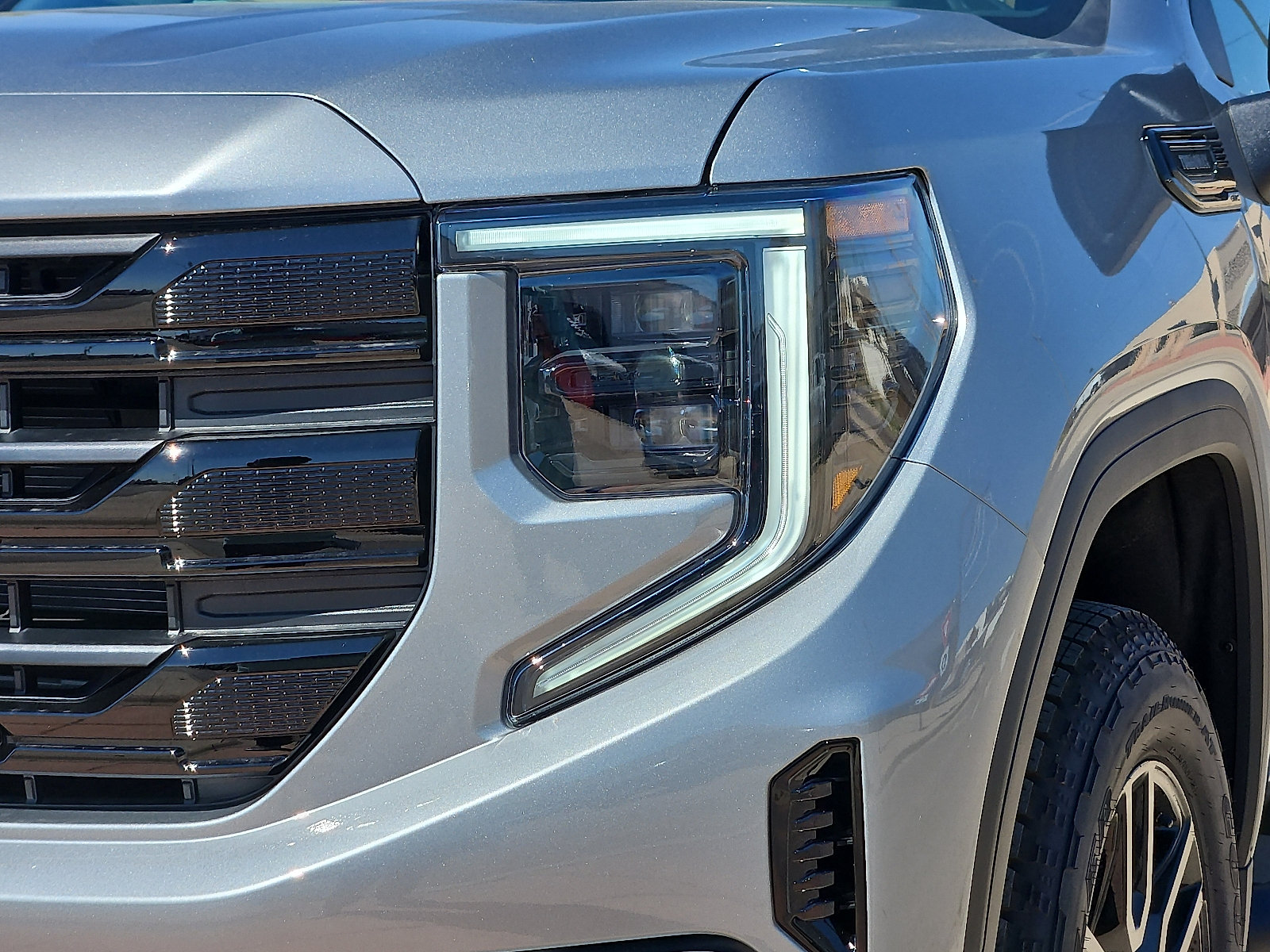 New 2026 GMC Sierra 1500 Elevation w/ Elevation Select Package AWD/4WD image 8