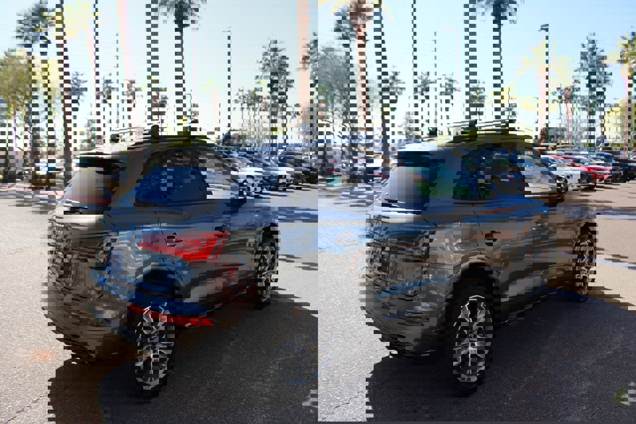 Used 2025 Audi Q5 2.0T Premium image 6