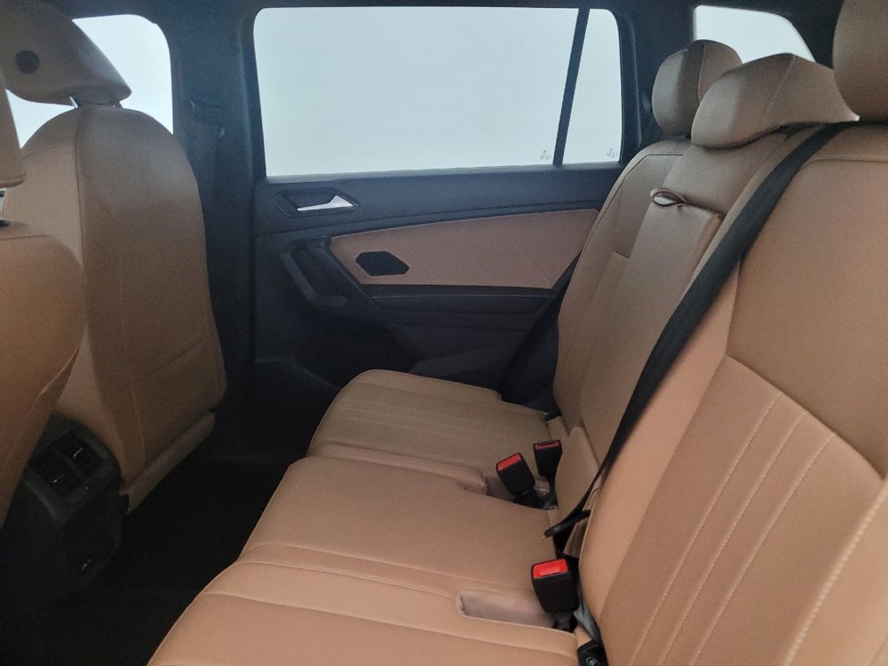 Used 2022 Volkswagen Tiguan SE image 18