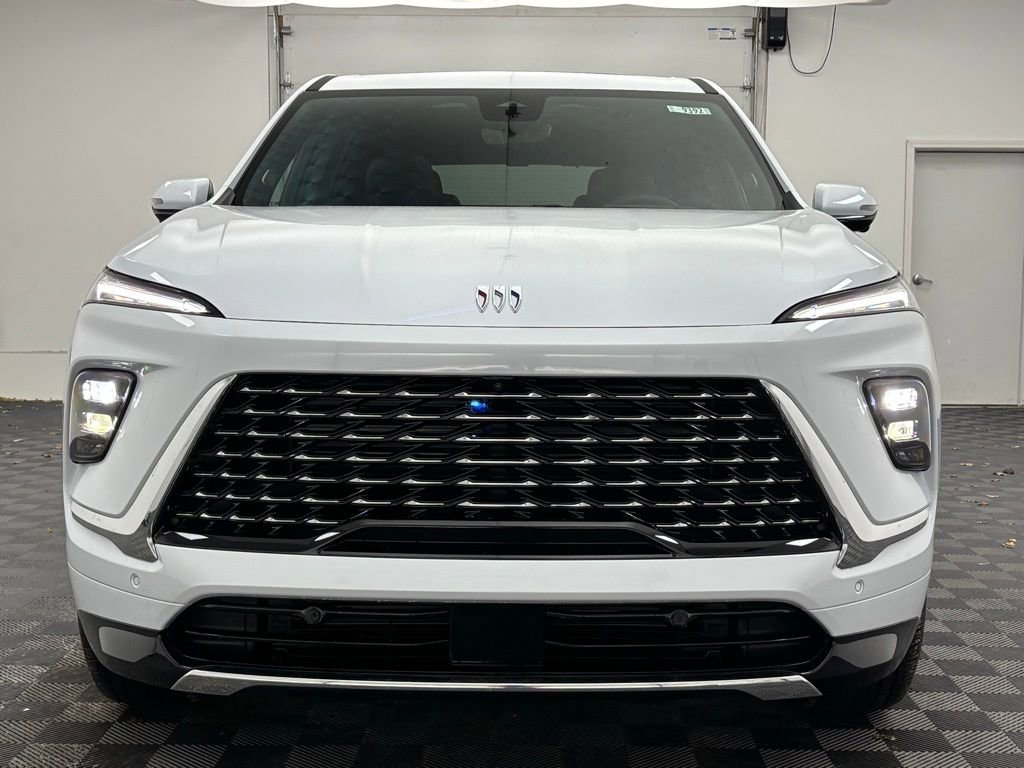 New 2026 Buick Enclave Avenir image 18