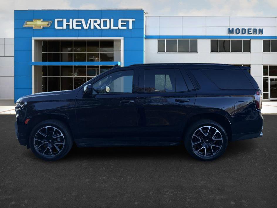 Used 2022 Chevrolet Tahoe RST w/ Sport Performance Package image 2