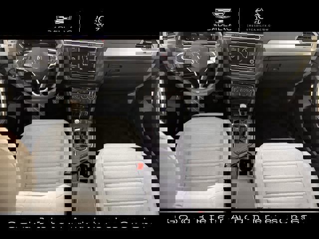 Used 2022 Volkswagen Tiguan S image 10