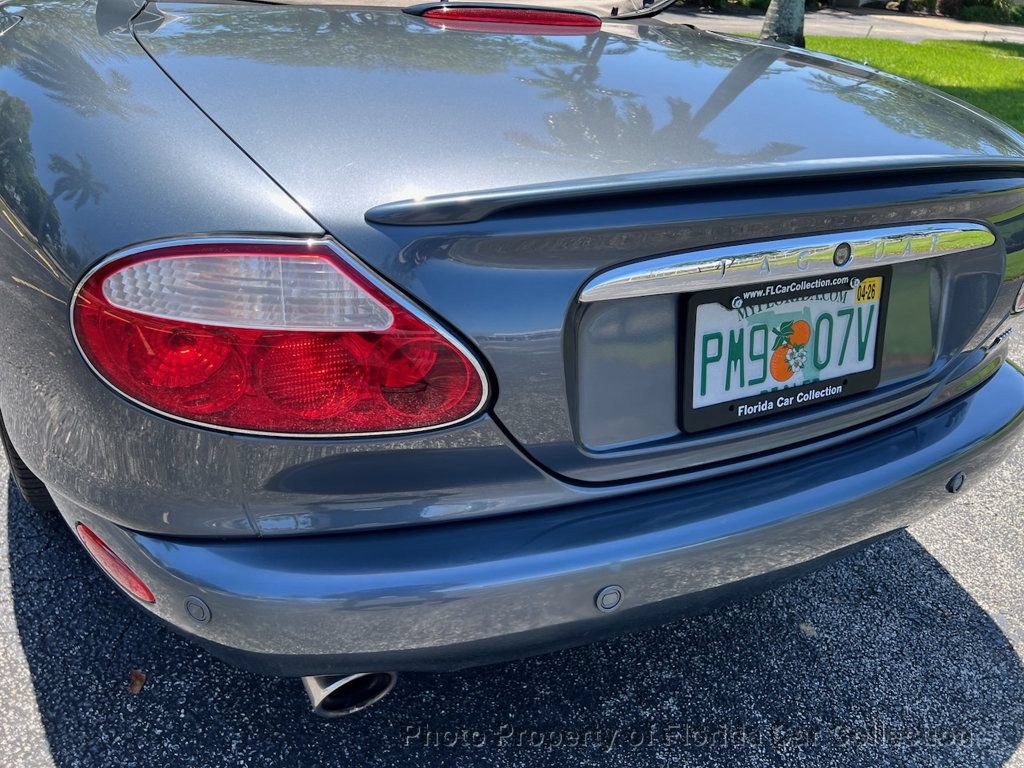 Used 2001 Jaguar XKR Convertible RWD image 35