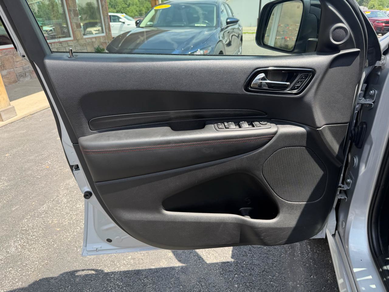 Used 2024 Dodge Durango GT AWD/4WD image 12