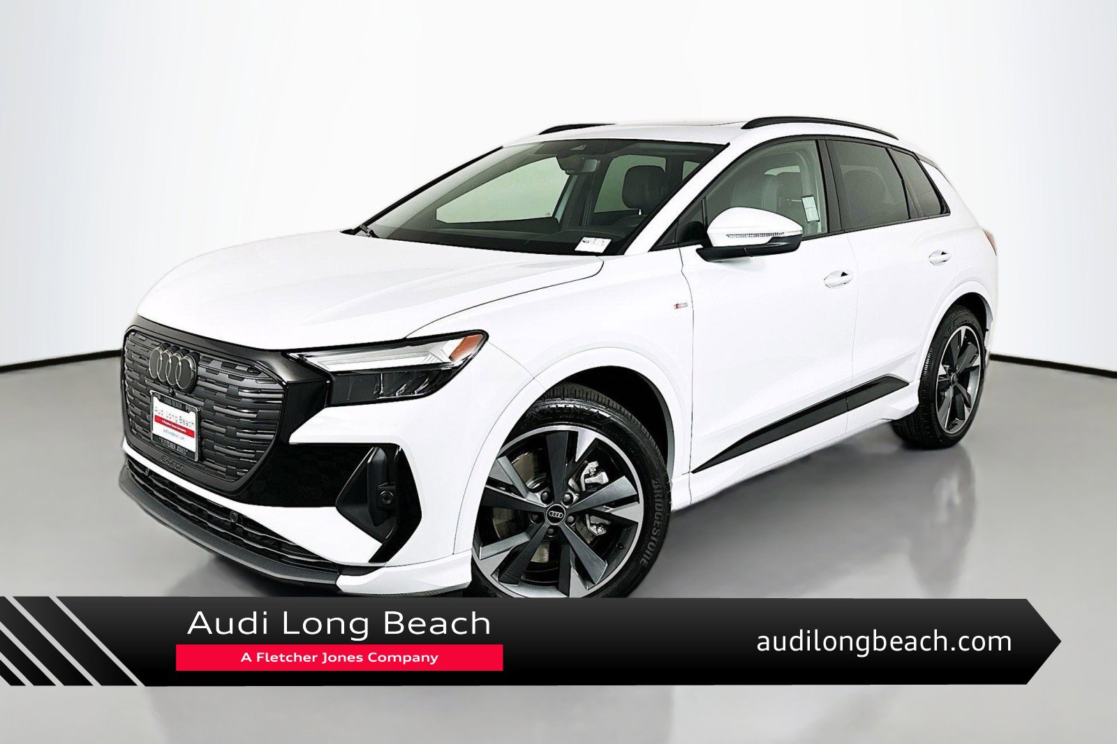 Used 2025 Audi Q4 e-tron Premium Plus w/ Premium Plus