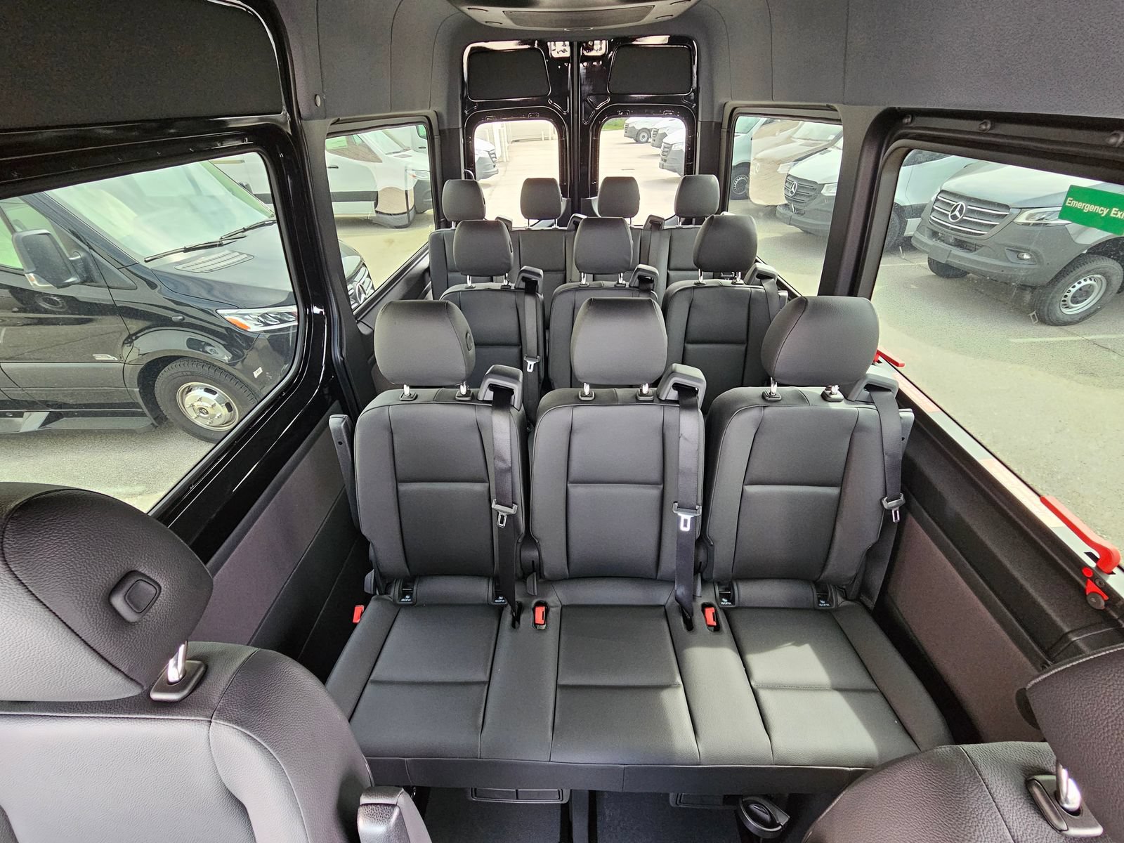 New 2025 Mercedes-Benz Sprinter 2500 image 30