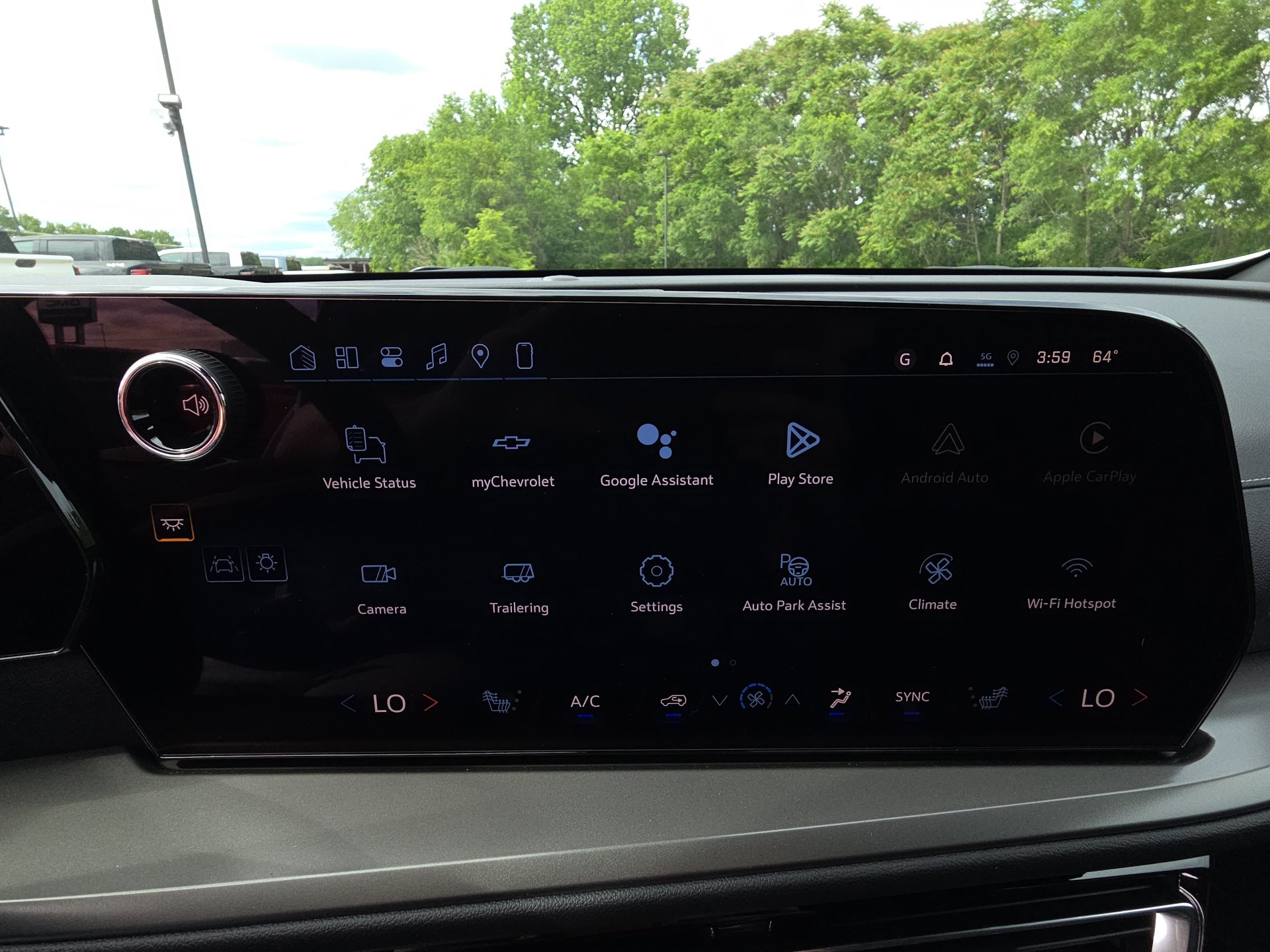 New 2026 Chevrolet Traverse LT w/ Enhanced Driving Package FWD image 21