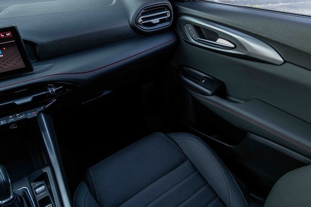 Used 2024 Dodge Hornet R/T w/ R/T Blacktop Package image 17