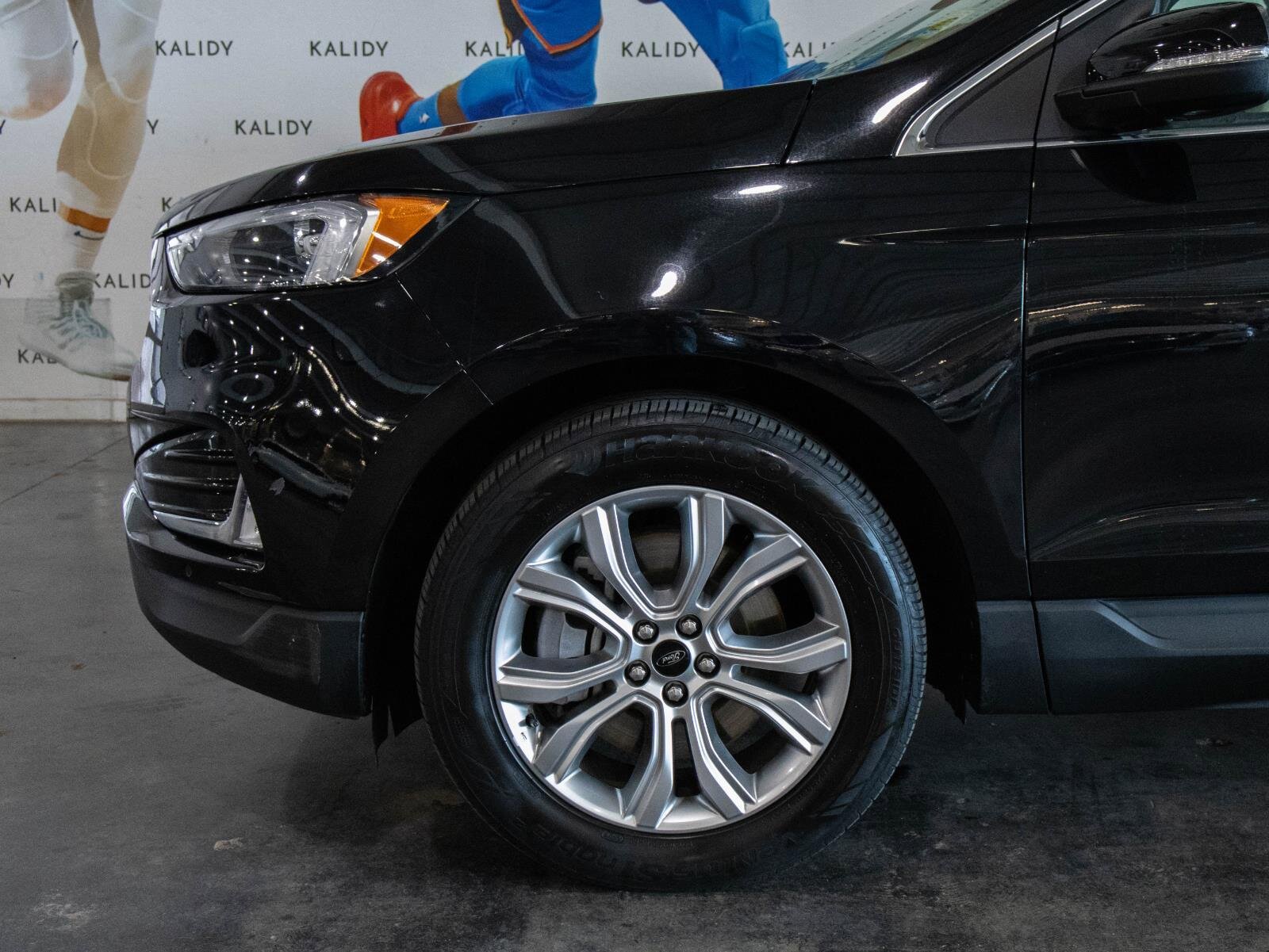 Used 2024 Ford Edge Titanium image 15