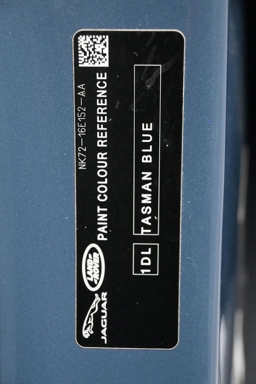 Used 2024 Land Rover Defender 110 S AWD/4WD image 9
