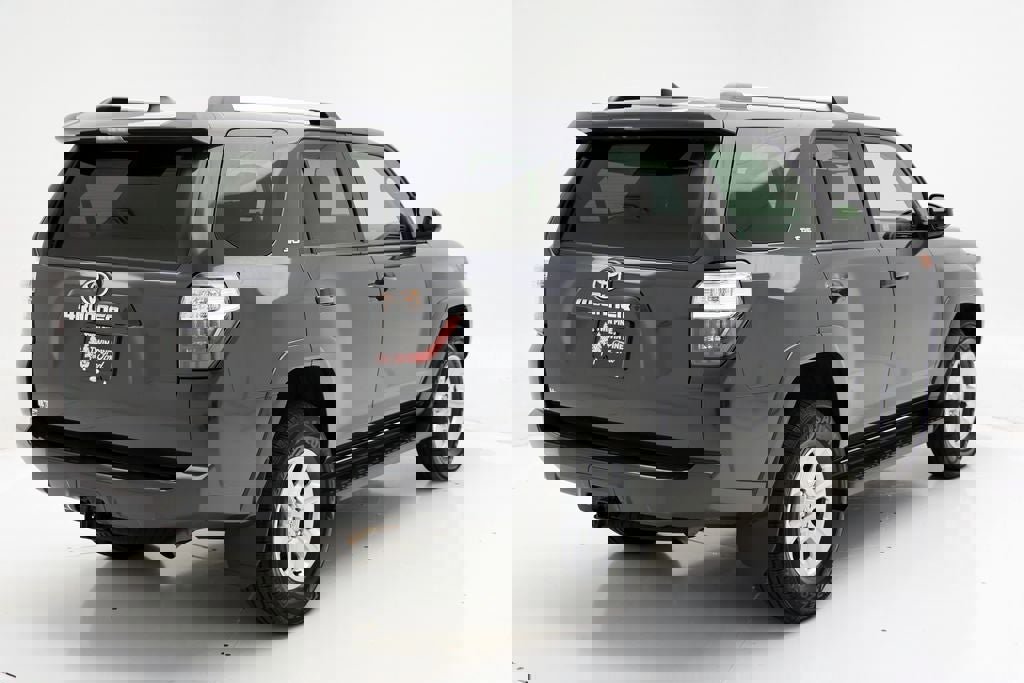 Used 2024 Toyota 4Runner SR5 image 10