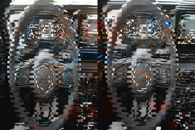 Used 2024 Jeep Wrangler Sport image 39