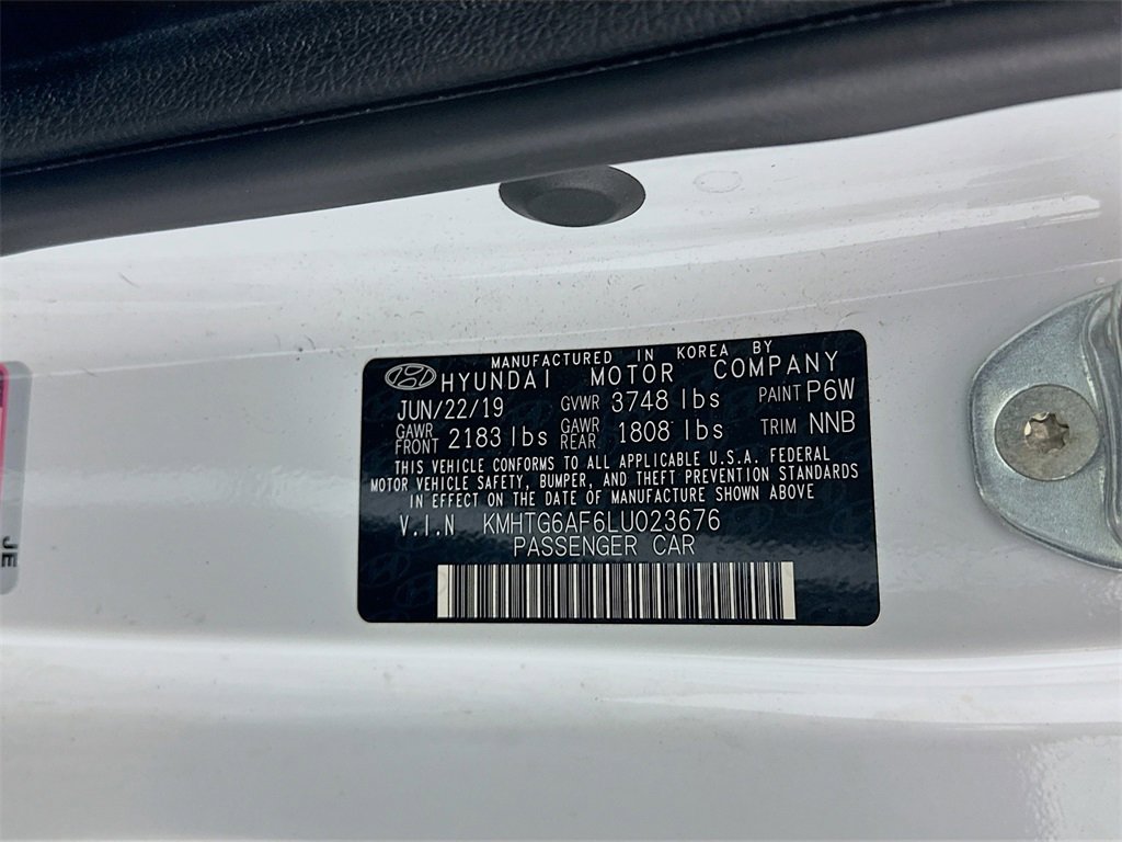 Used 2020 Hyundai Veloster 2.0 Premium image 31