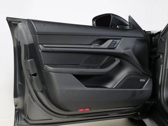 New 2025 Porsche Taycan image 21