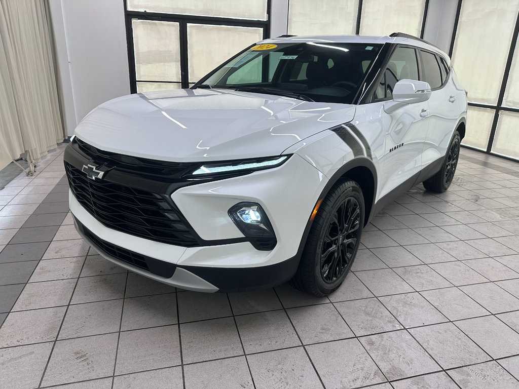 Certified 2024 Chevrolet Blazer LT w/ LPO, Black Sport Package AWD/4WD image 12