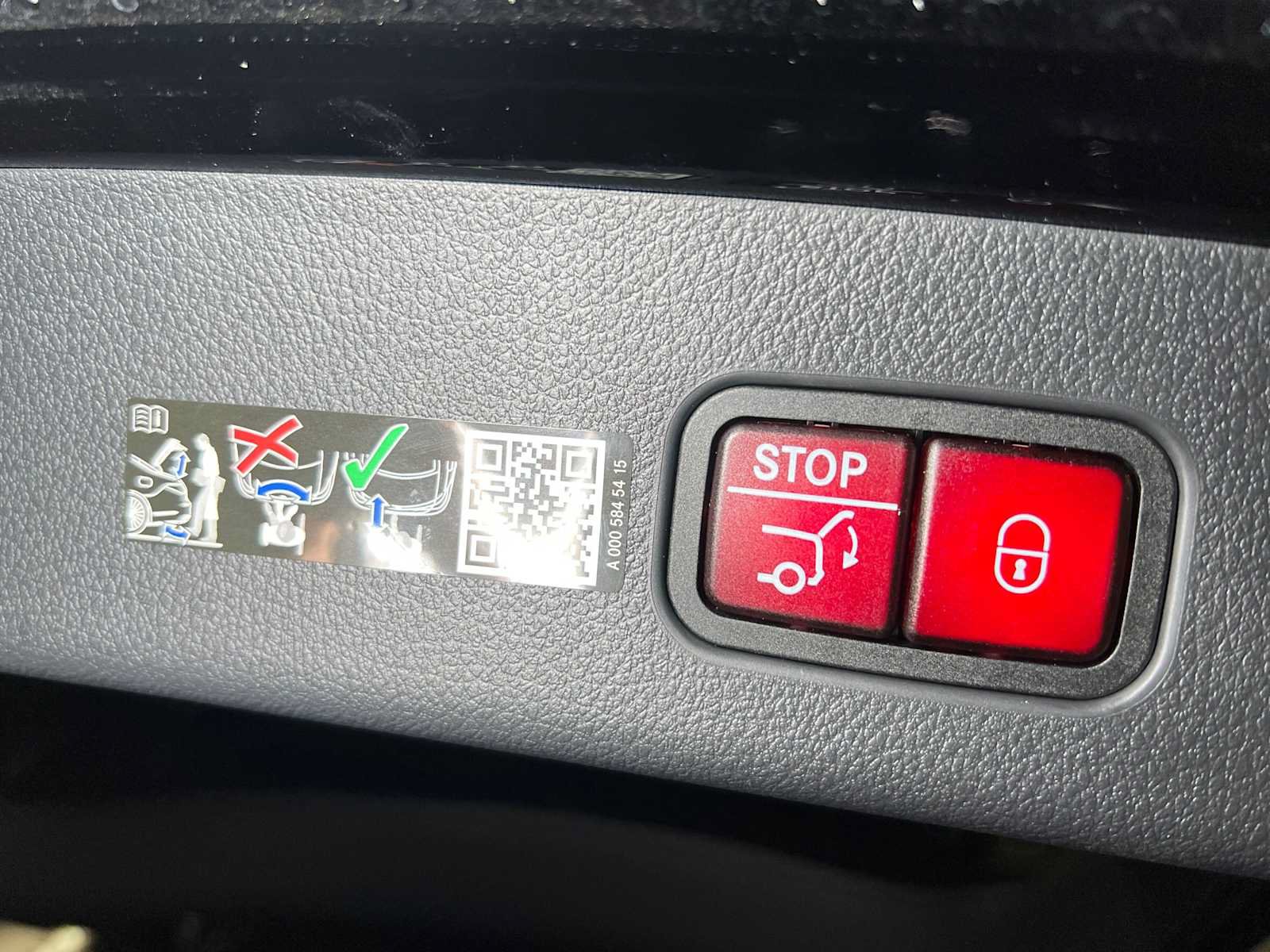 Used 2026 Mercedes-Benz GLC 300 4MATIC image 17