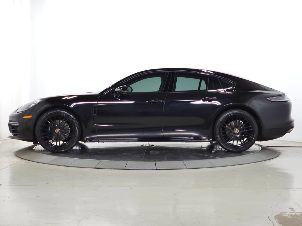 Used 2022 Porsche Panamera 4S AWD/4WD image 2