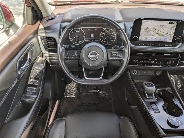 Used 2023 Nissan Rogue SL w/ SL Premium Package image 14