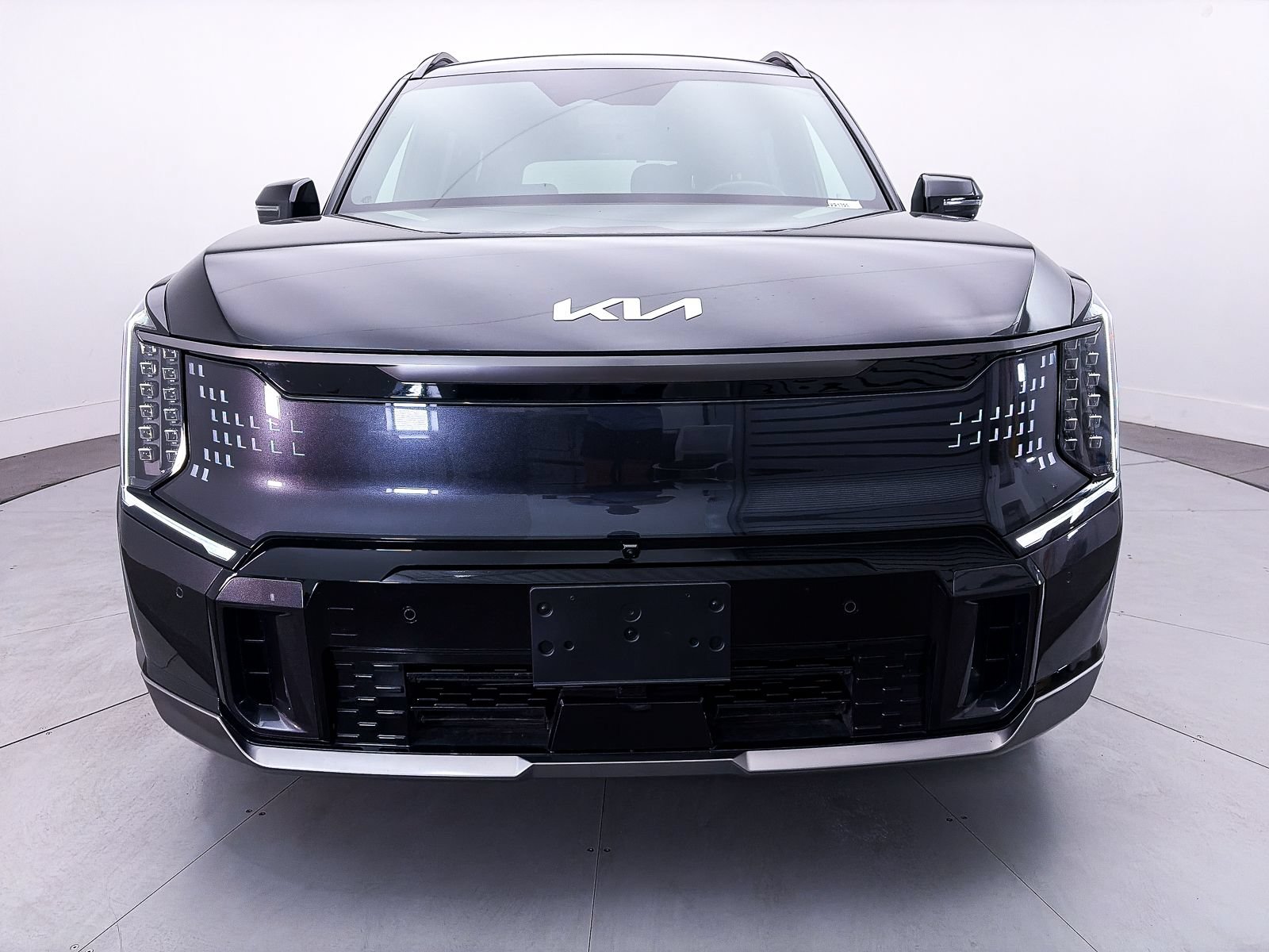 Used 2024 Kia EV9 GT-Line AWD/4WD image 13