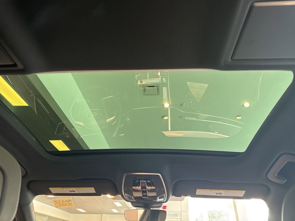 New 2025 Audi A8 L 3.0T image 25