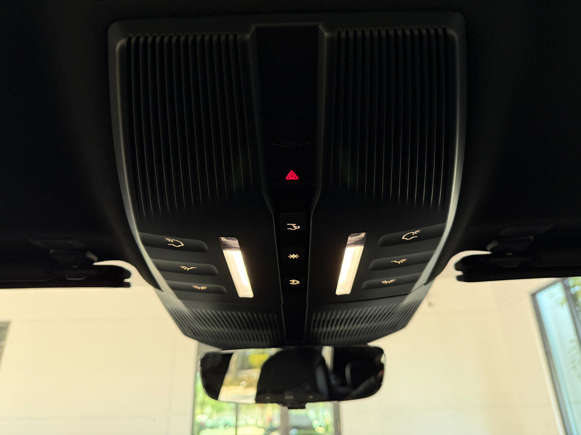 Used 2023 Fisker Ocean Extreme image 40