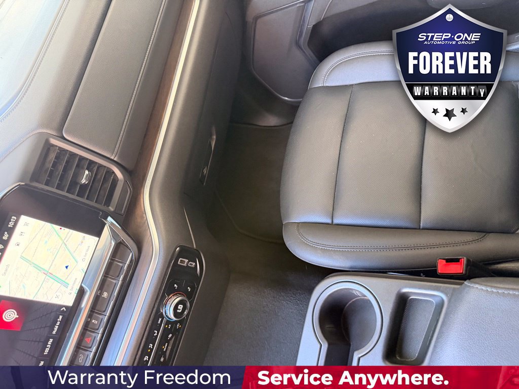 Used 2025 GMC Sierra 1500 SLT AWD/4WD image 24