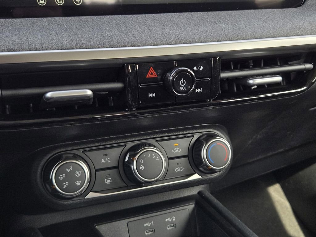 New 2026 Nissan Kicks S image 22