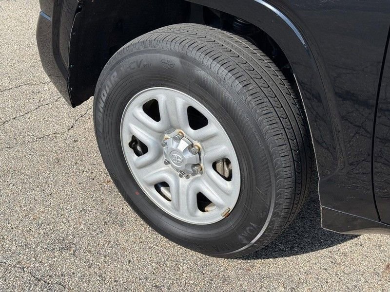 Used 2023 Toyota Tundra SR w/ SR Tow Package RWD image 10