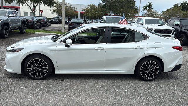 Used 2026 Toyota Camry XLE FWD image 4