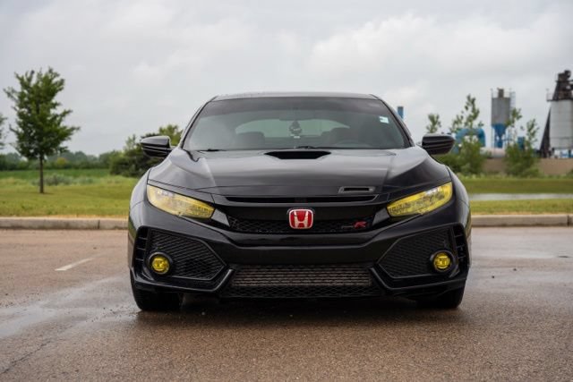 Used 2017 Honda Civic Type R image 2