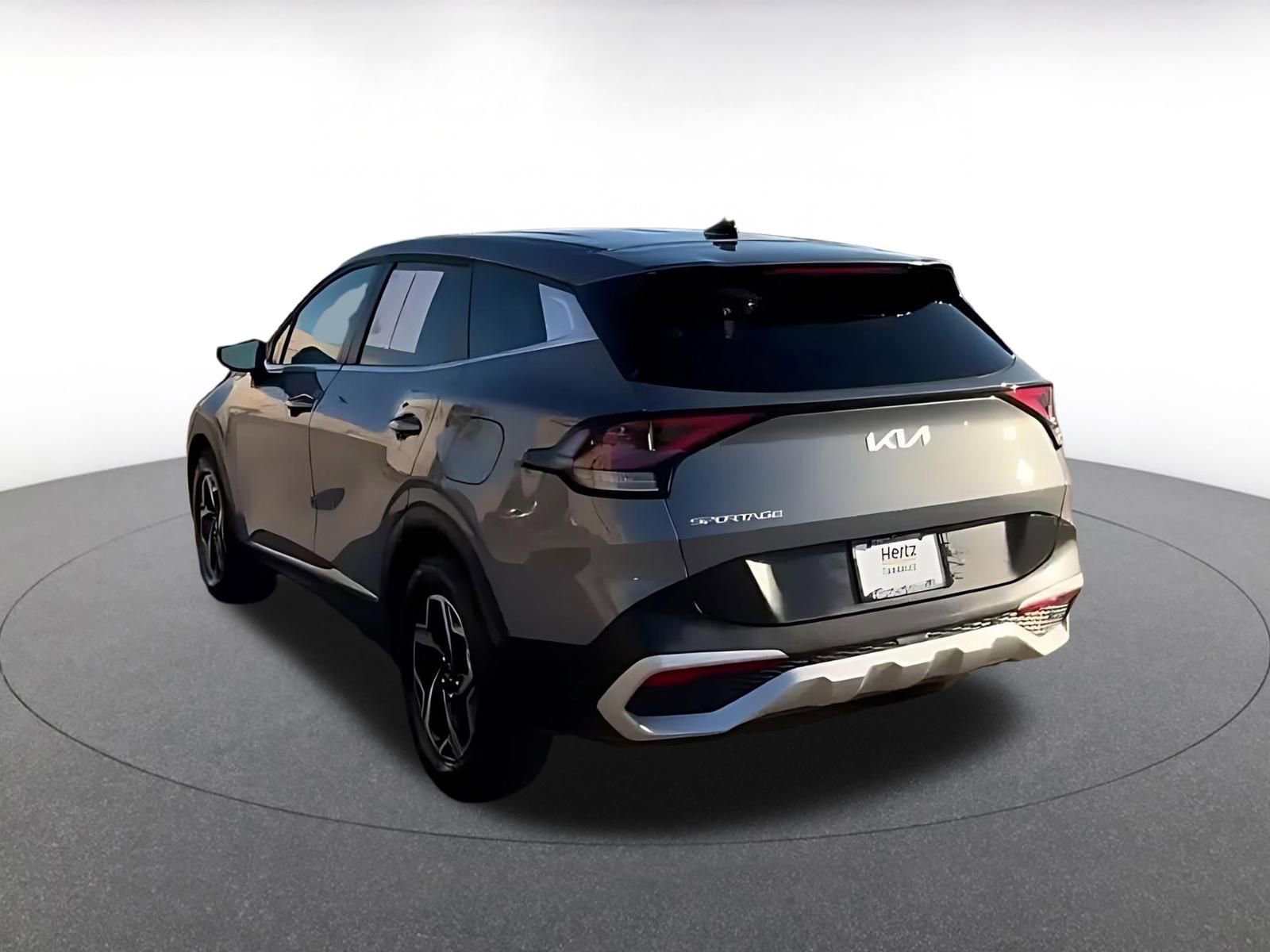 Used 2025 Kia Sportage LX image 14